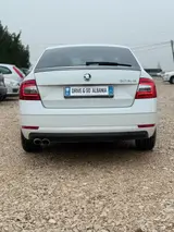 Skoda Octavia 2019 – rear view